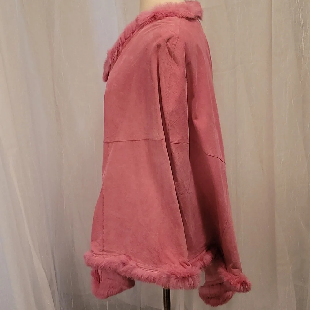 Vintage Revue Pink Suede and Fur Poncho Size 8